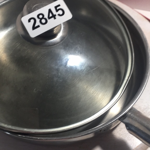 Revere Ware SX stainless with copper disk bottom 10”covered skillet - Picture 9 of 9